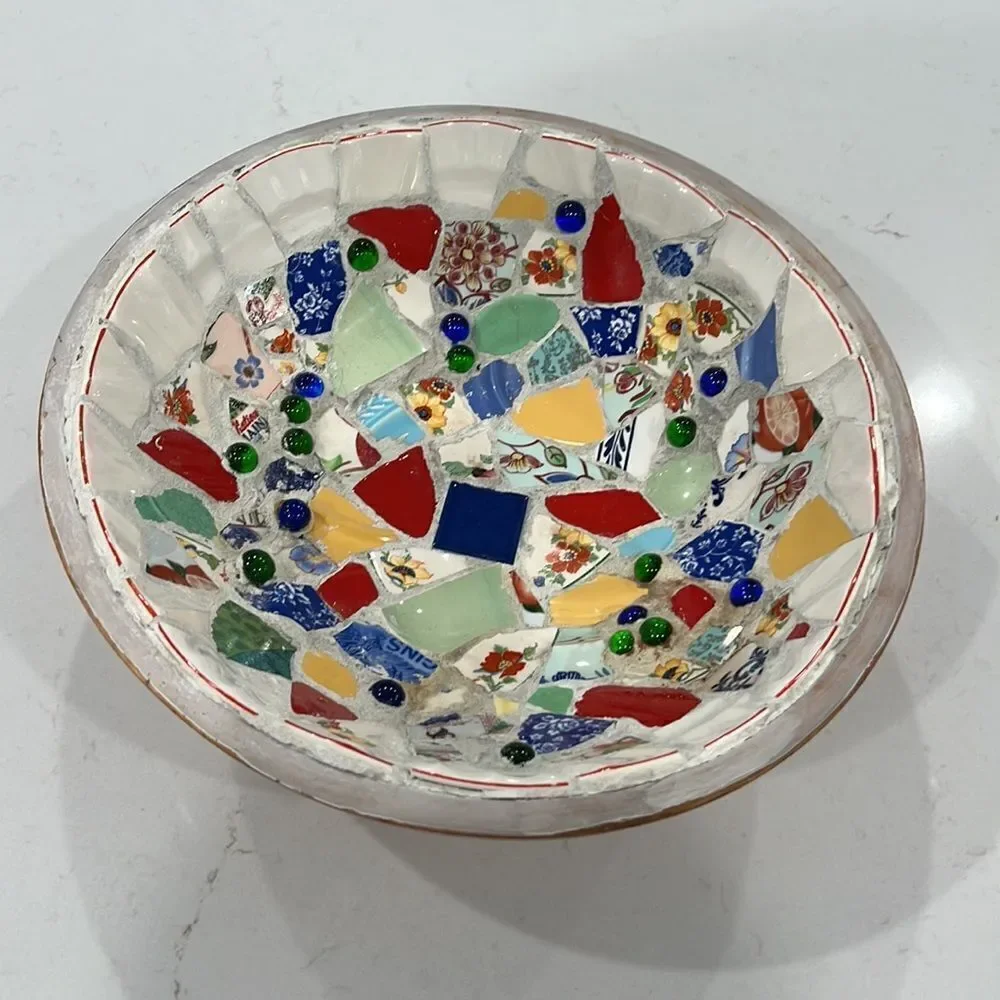 Rare**Vintage Thurnauer Wood bowl with ceramic pieces